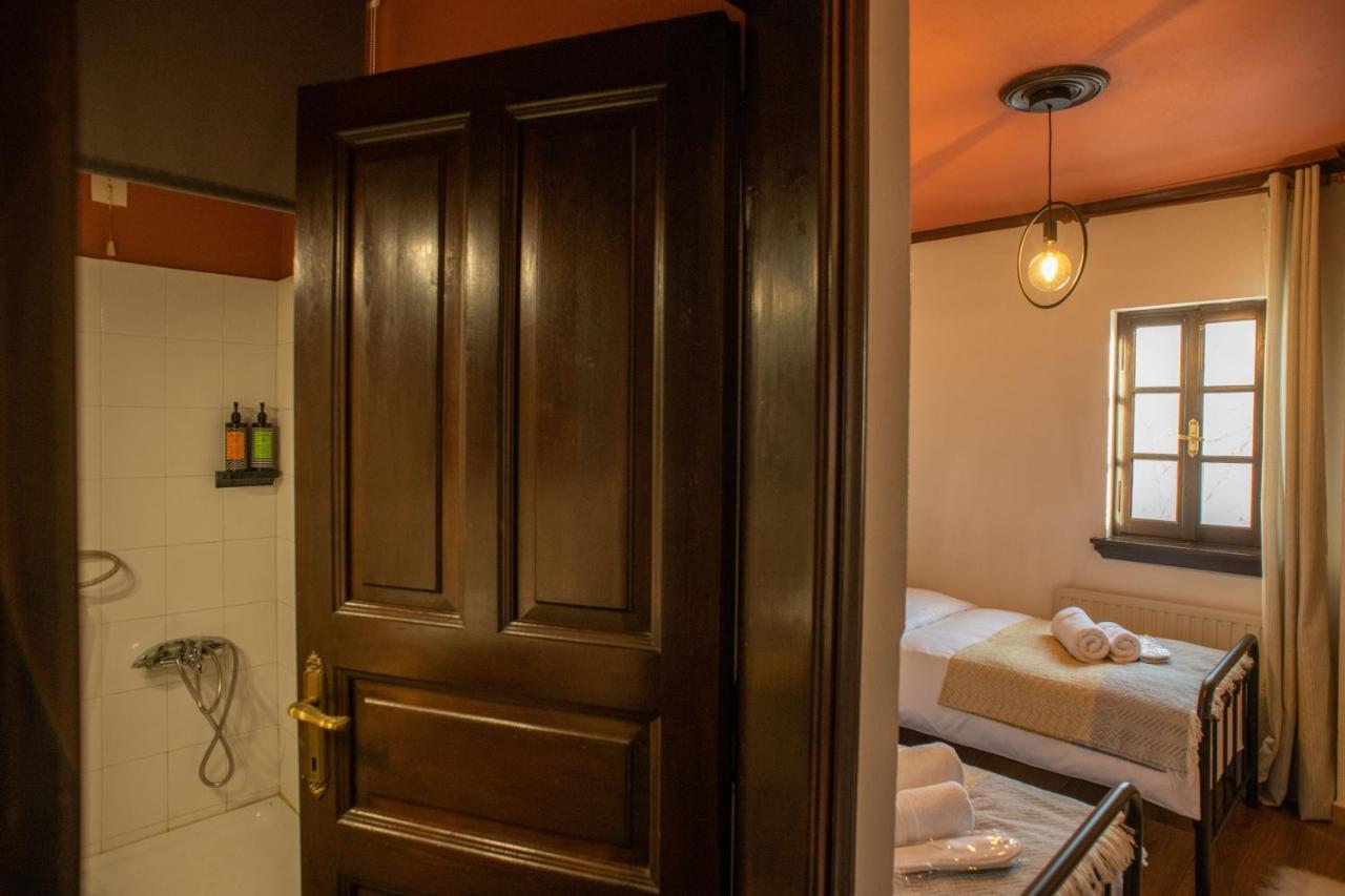 Charis Guesthouse มากรินิตซา ภายนอก รูปภาพ