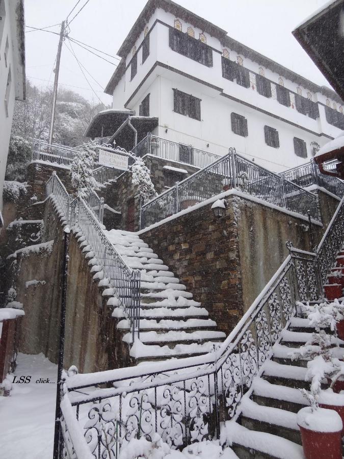 Charis Guesthouse มากรินิตซา ภายนอก รูปภาพ